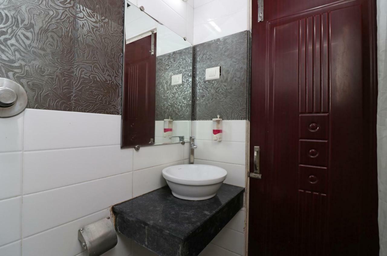 Oyo 22034 Hotel Kanisshk International Rourkela Buitenkant foto